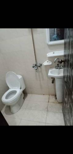 Flat For Rent 