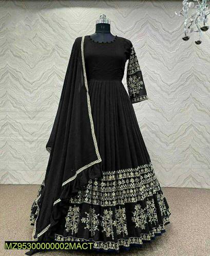 women stitched empriotered maxi