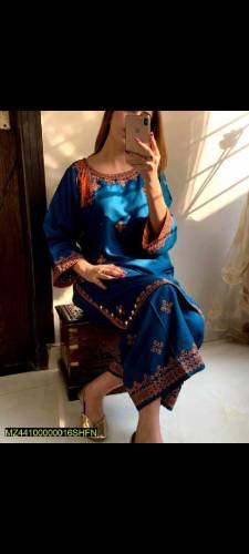 Embroidered clothes 