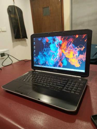 Dell Big Screen laptop 