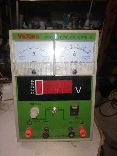 DC power supply 10/10 conditiin 