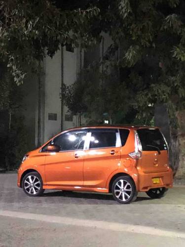 bht hi achi car hai Jo lega INSHALLAH Dil SE Dua dega