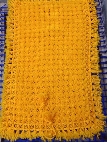 pillow cover تکیہ کے کور دستیاب ہیں 