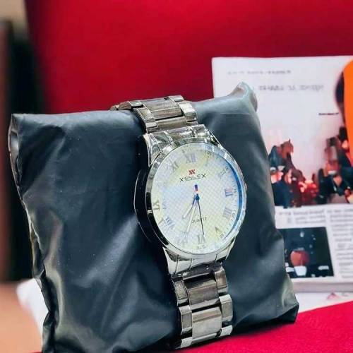 New Good Looking Men's Casual I Watch 