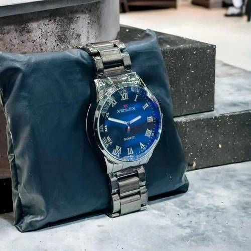 New Good Looking Men's Casual I Watch 