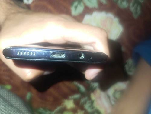Tacno camon 16SE 6/128. Chipset Helio G70