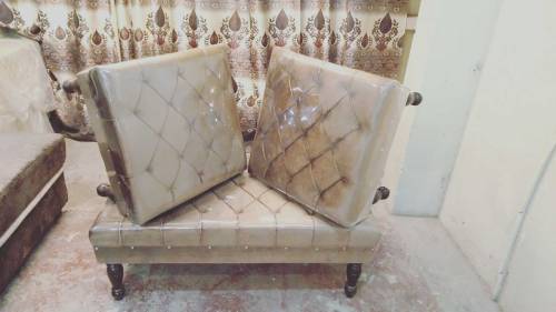 4 Setter  Puffy Sofa Set