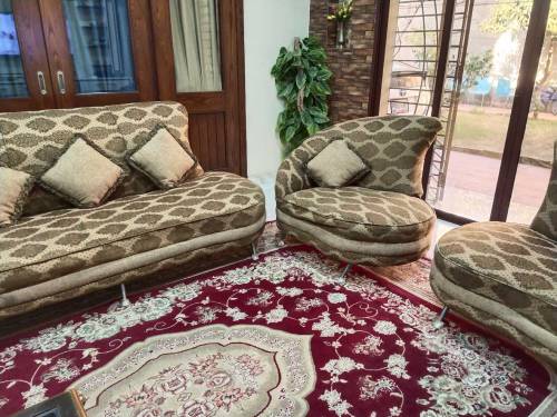 sofa for sale 
