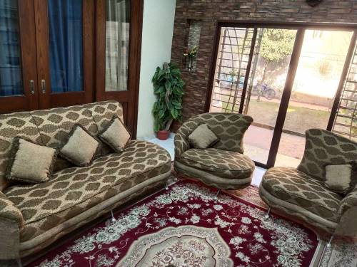 sofa for sale 