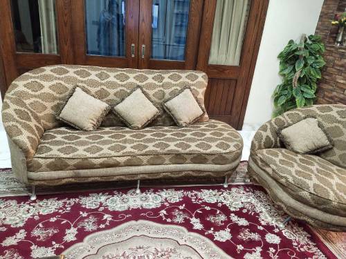 sofa for sale 