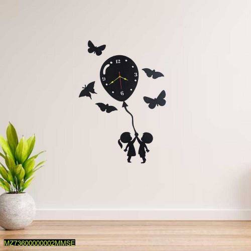 Wall Clocks for sale in 50+ modern designs with home delivery 