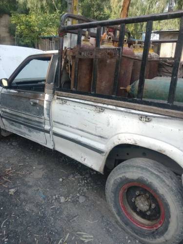 mazda pickup 1992 lahore regesterd 2400cc toyota injin 6نٹی ٹیوب 