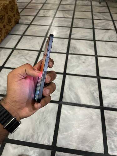 Iphone 12 jv 100 Battery Health 