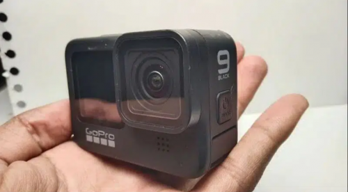 GoPro Hero 9 Black - Mint condition, slightly used. 10/10