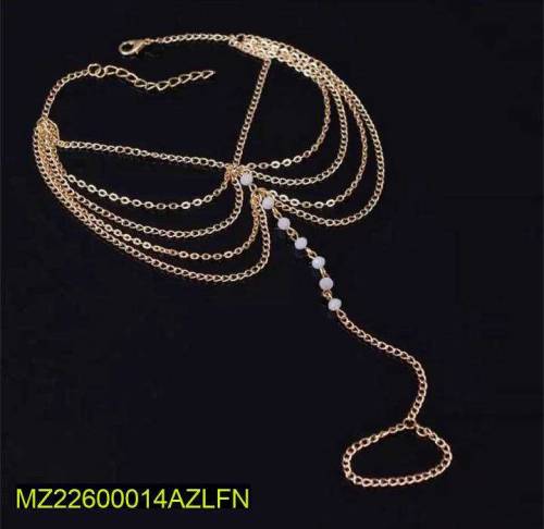 beautiful anklet in golden