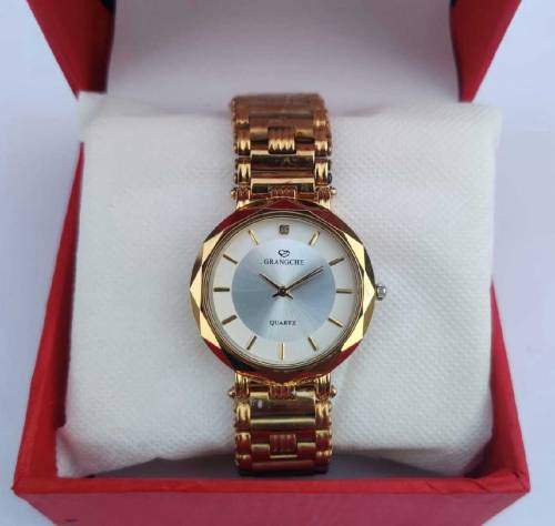 men,s semi formal analogue watch