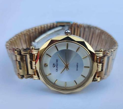 men,s semi formal analogue watch