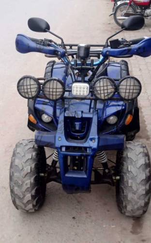 4 Wheel Bike Self Start Revars gair condition good 03006289292