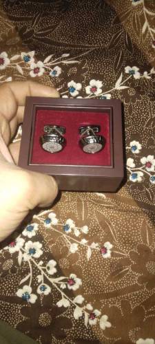 Cufflinks
