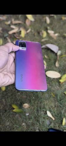 Vivo V20 8-128 