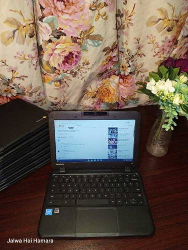 Lenvo N22 laptop Chromebook