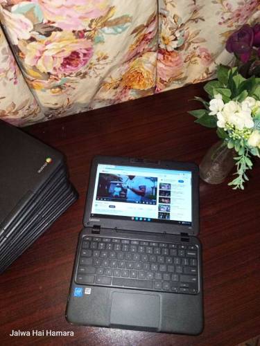 Lenvo N22 laptop Chromebook