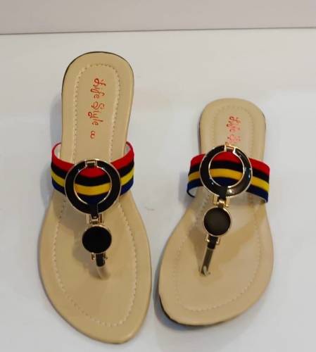 Women’s plain flats