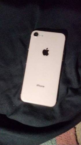 iPhone 8 4 6410 condition non PTI