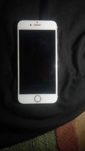 iPhone 8 4 6410 condition non PTI