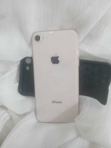 iPhone 8 4 6410 condition non PTI