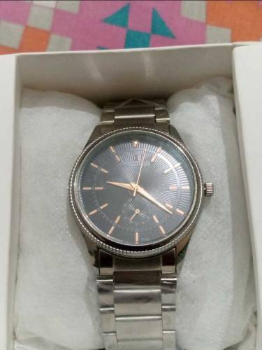 Different watches for sell