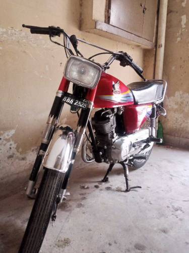 Honda 125 