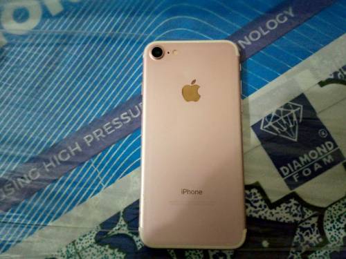 iPhone 7nonpta  good condition 10/9 
