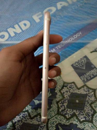 iPhone 7nonpta  good condition 10/9 