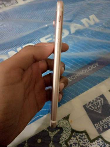 iPhone 7nonpta  good condition 10/9 