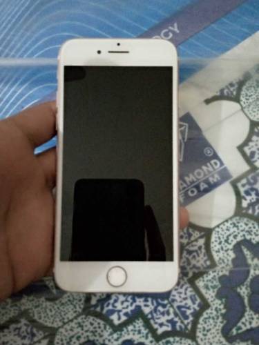 iPhone 7nonpta  good condition 10/9 