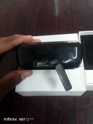eir buds +power bank original branded 