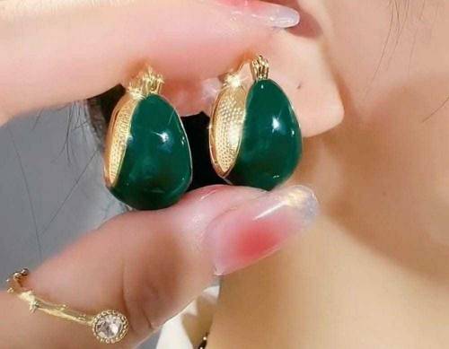 round ear loops 