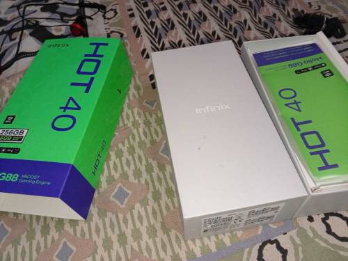 infinix hot 40 8/256gb