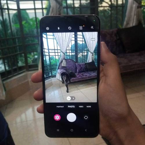 SAMSUNG PHONE AO4
