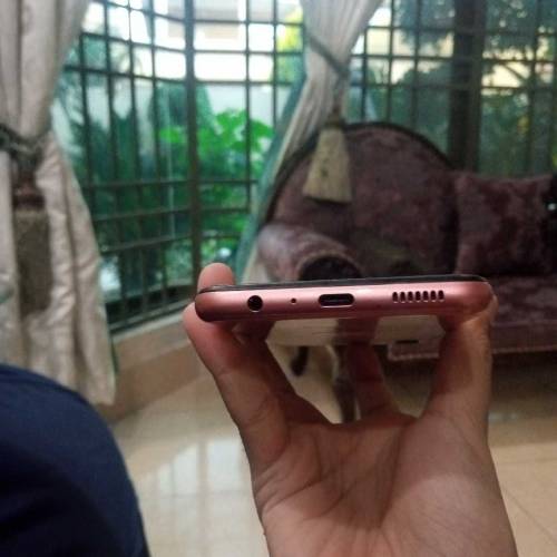 SAMSUNG PHONE AO4