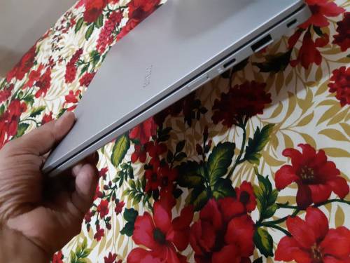 Galaxy Book go 