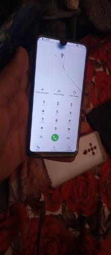 penal faultHuawei P30 6+128Final price 14000Android pic me scren