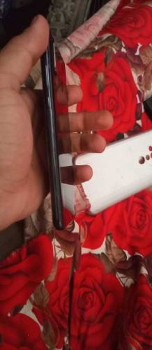 penal faultHuawei P30 6+128Final price 14000Android pic me scren