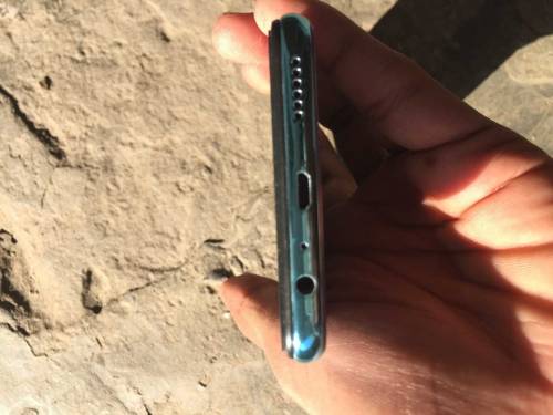 vivo S1 8/128 with box 10/10 condition 