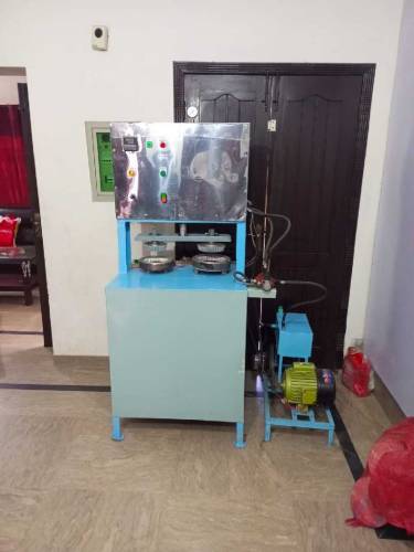 Paper plate making machine