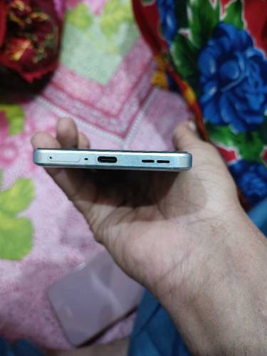 OnePlus Ace 2v 