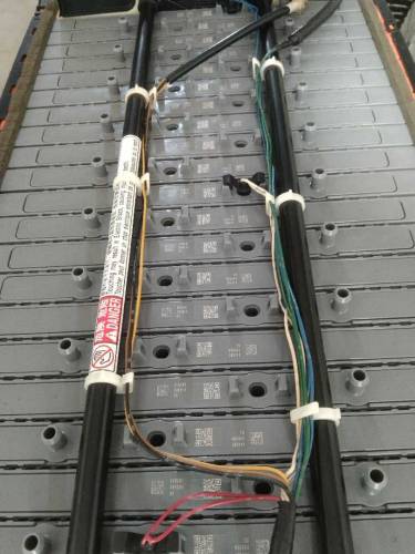 hybrid battery and abs available 