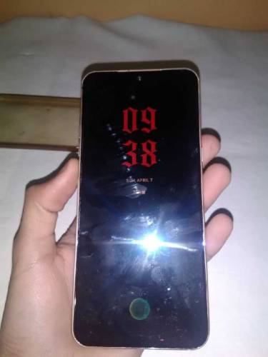 LG V60 