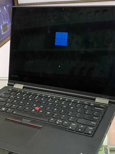 Lenovo yoga 370